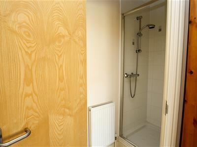 En-Suite Shower